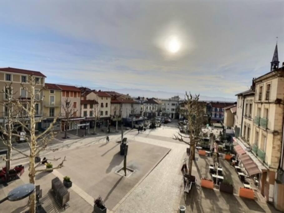 Appartamento Le Jacquemart - Hypercentre Romans-sur-Isère Esterno foto